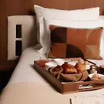 Highstay - Luxury Serviced Apartments - North Marais 2